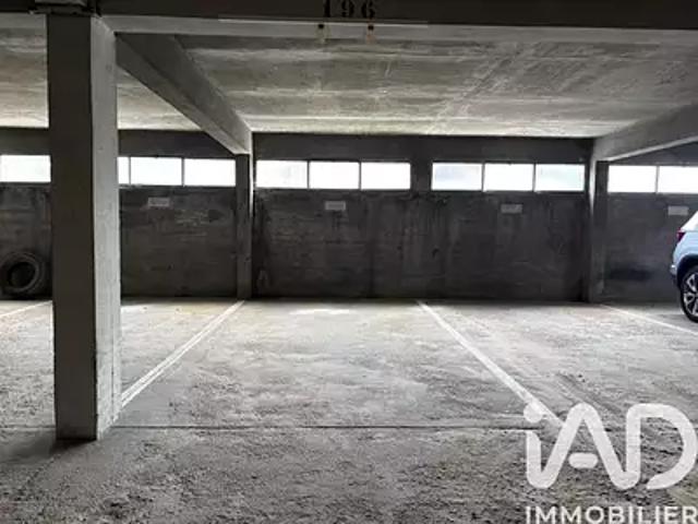 Garage vente à Versailles, Noisy-le-roi