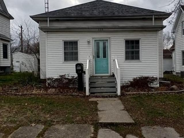 House for sale in Nokomis, Illinois