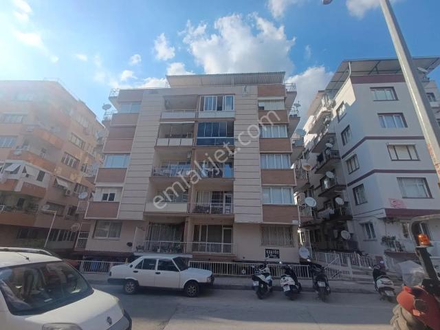 Tire, İzmir içerisinde satılık mülk