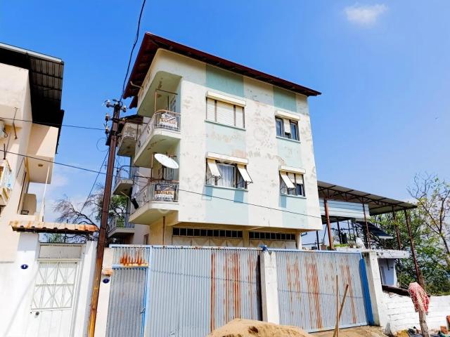Tire, İzmir içerisinde satılık Bina