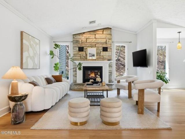 House for sale in Country Hills, Marlboro Township