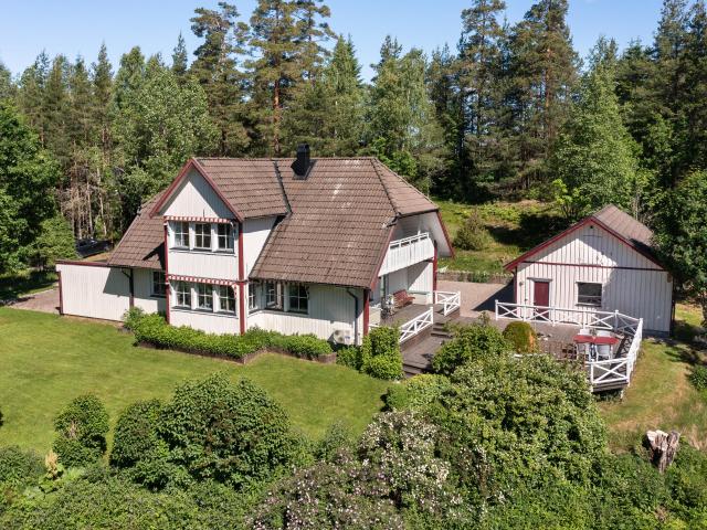 Hus till salu i Dals-Ed, Västra Götaland
