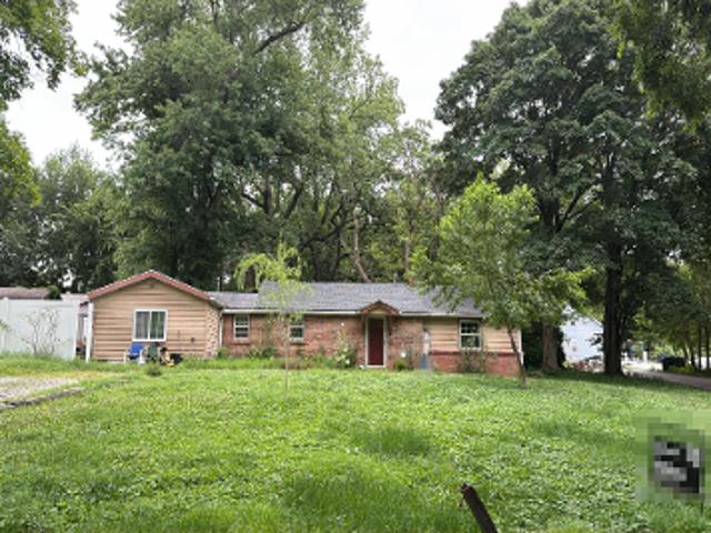 House for sale in Evansville, Indiana