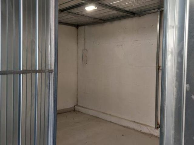 Box in affitto a Viareggio, Toscana