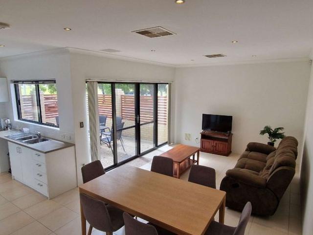 Room for rent in Stirling, Western Australia