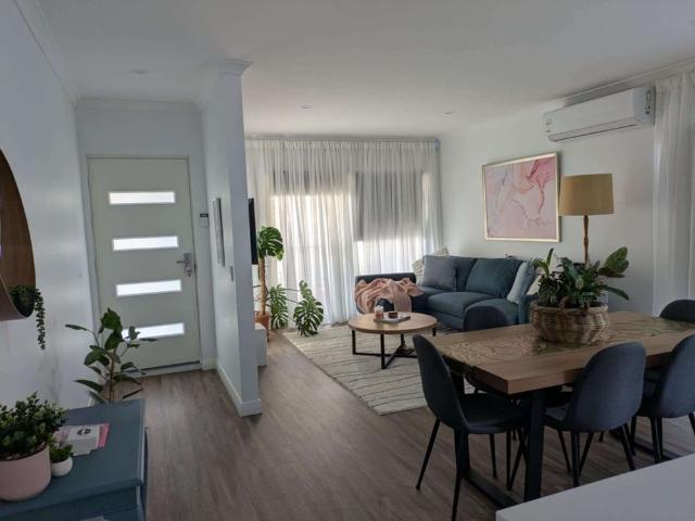 Room for rent in Stirling, Western Australia