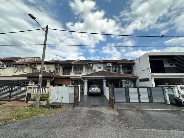 Terraced House for sale in Petaling, Subang Jaya