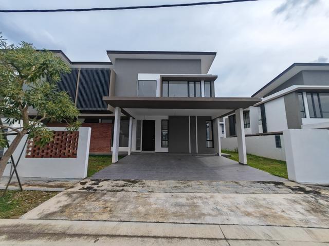 Residential House for sale in Malaka