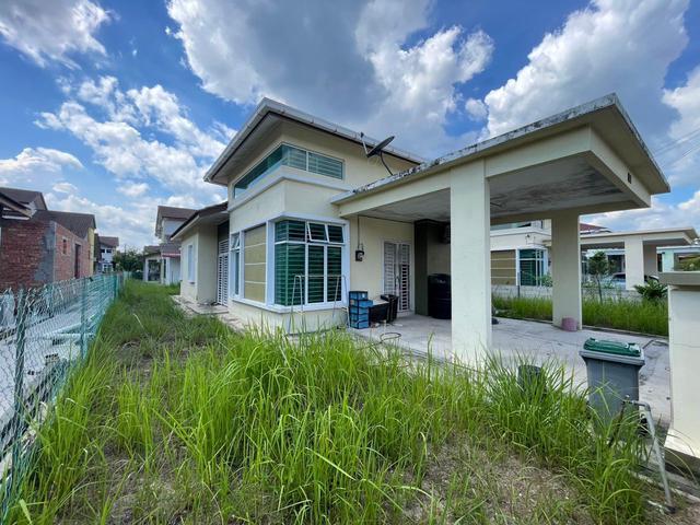 Residential House for sale in Durian Tunggal, Malaka