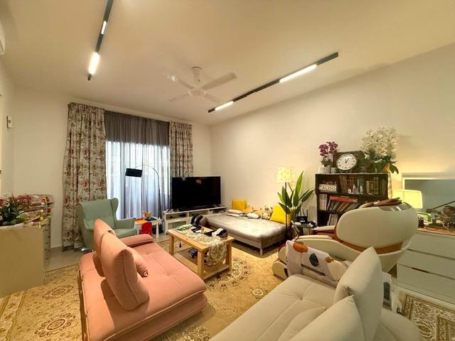 Terraced House for sale in Tanjong Sepat, Selangor