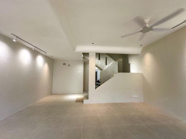 Terraced House for sale in Country Heights Damansara, Kuala Lumpur
