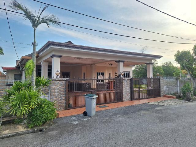 Bungalow for sale in Sendayan Village, Negeri Sembilan