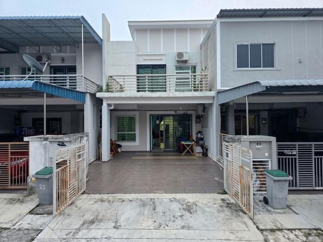 Terraced House for sale in Kluang