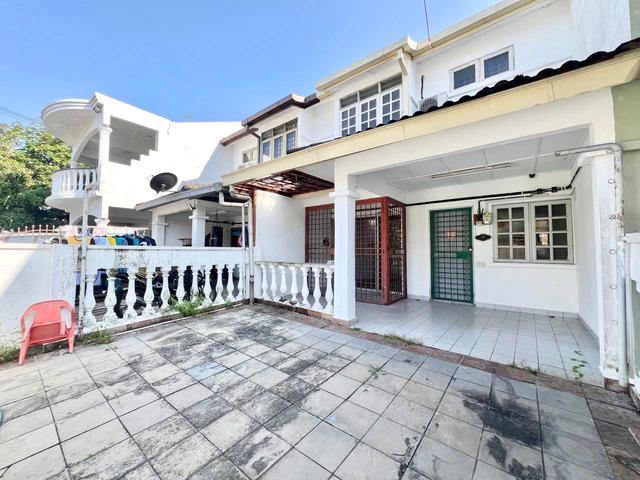 Terraced House for sale in Langat, Selangor