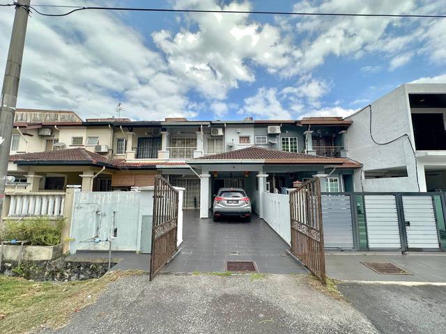 Terraced House for sale in Petaling, Subang Jaya