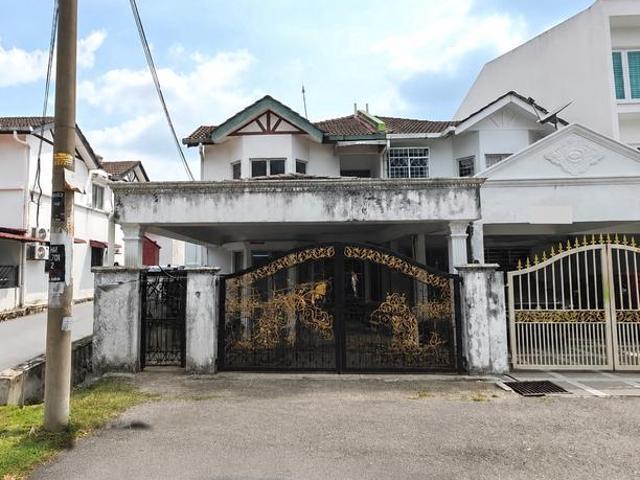 Terraced House for sale in Country Heights Damansara, Kuala Lumpur