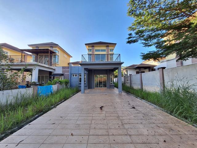 Residential House for sale in Sendayan Village, Negeri Sembilan