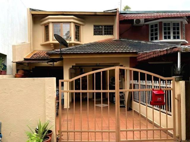 Terraced House for sale in Langat, Selangor