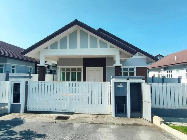 Bungalow for sale in Senawang, Seremban