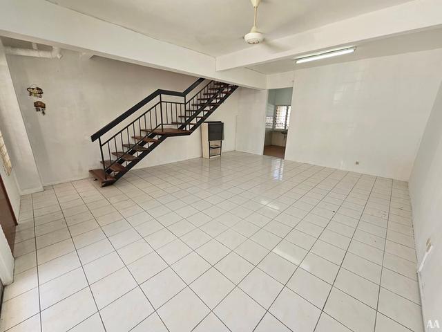 Terraced House for sale in Petaling, Subang Jaya