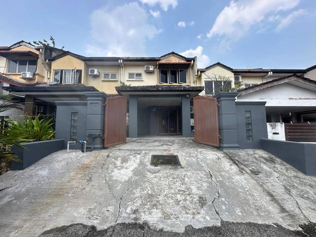 Terraced House for sale in Petaling, Subang Jaya