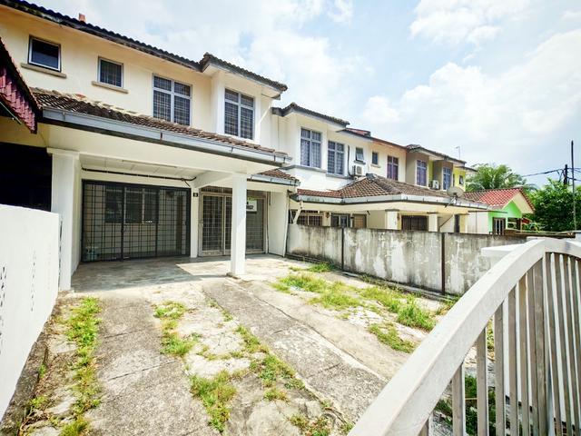 Terraced House for sale in Petaling, Subang Jaya