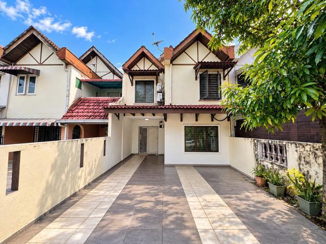 Terraced House for sale in Kelana Jaya, Petaling Jaya
