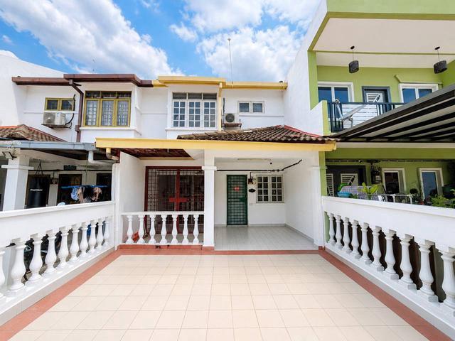 Terraced House for sale in Country Heights Damansara, Kuala Lumpur