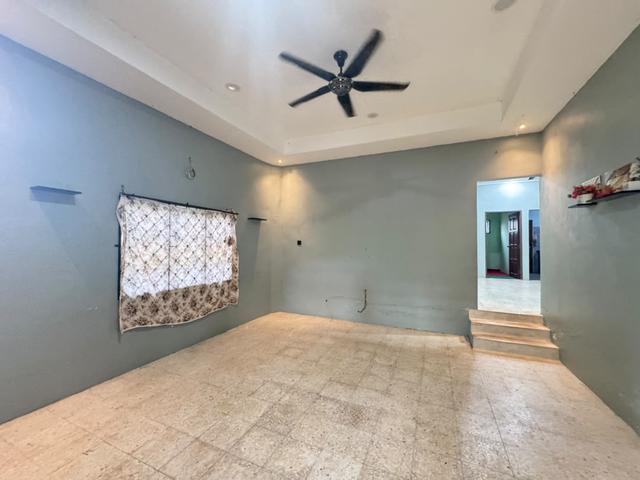 Residential House for sale in Sungai Udang, Malaka