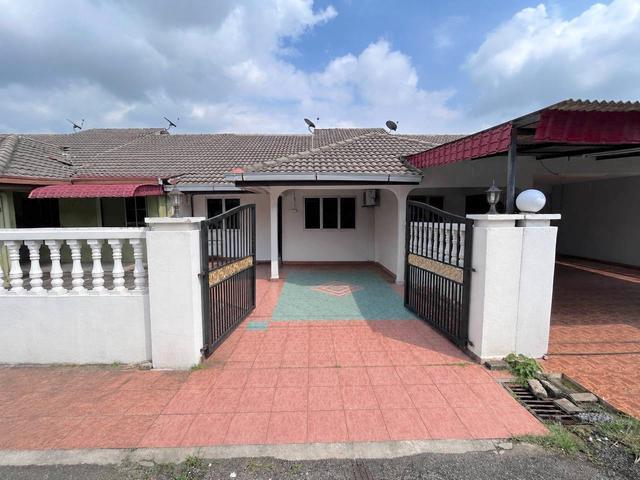 Terraced House for sale in Petaling, Damansara Damai