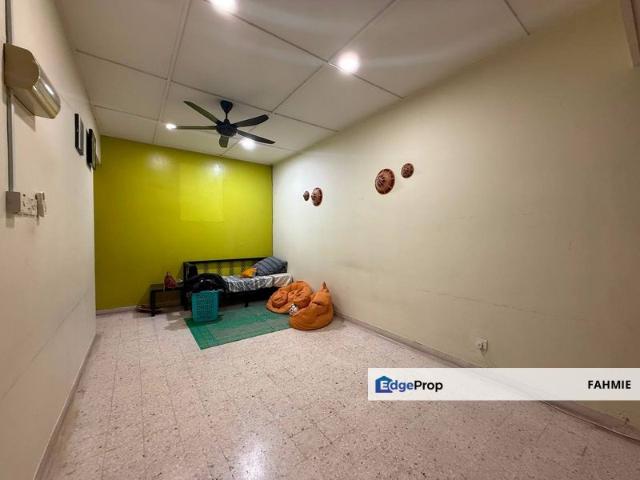 House for sale in Langat, Selangor