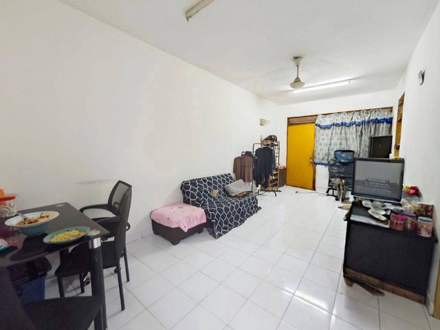 Apartment for sale in Petaling, Damansara Damai