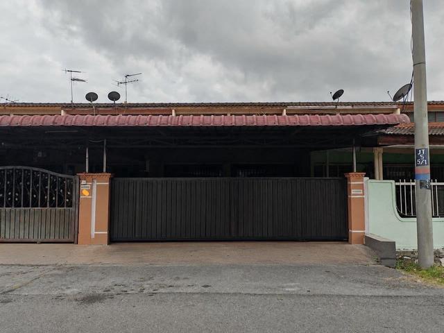 Terraced House for sale in Banting, Selangor