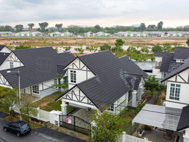Bungalow for sale in Bemban, Jasin