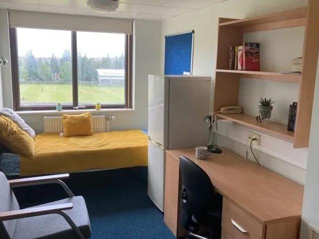 Studio for rent in Petersfield, Cambridge