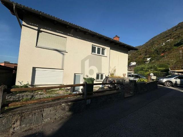 Einfamilienhaus kaufen in Gordola, Tessin