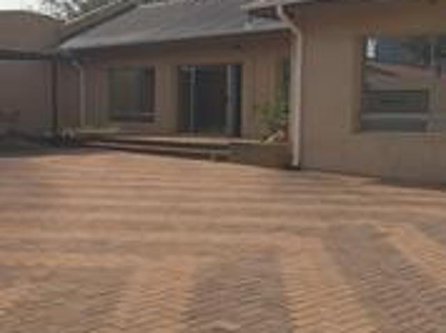 Office for sale in Ekurhuleni, Gauteng