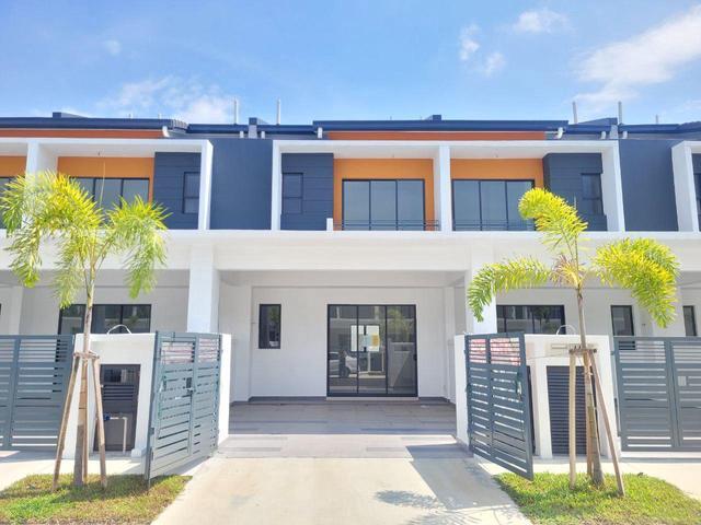 Terraced House for sale in Zon Perindustrian Bebas Telok Panglima Garang, Teluk Panglima Garang