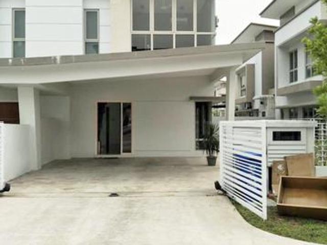 Residential House for sale in Petaling, Alam Impian