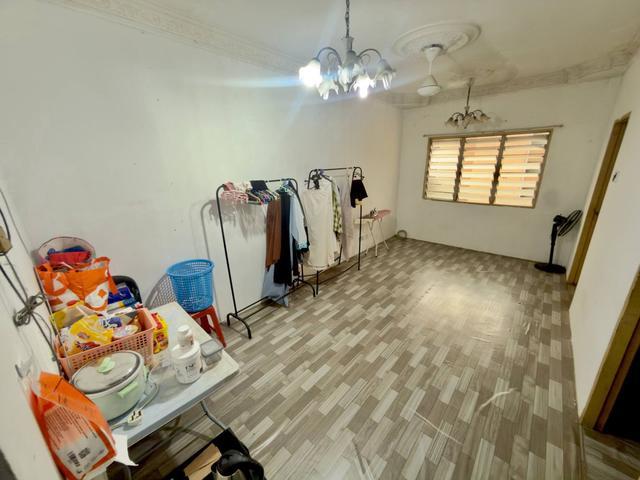 Flat for sale in Shah Alam, Petaling