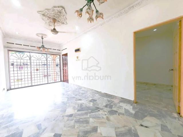 Terraced House for sale in Petaling, Subang Jaya