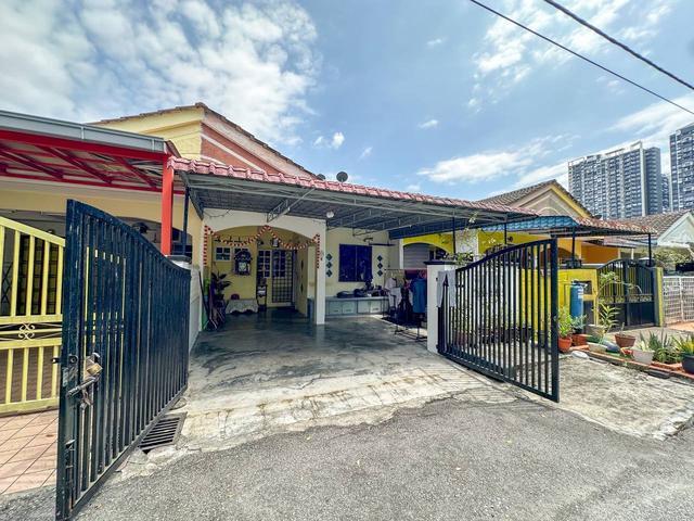 Terraced House for sale in Petaling, Subang Jaya