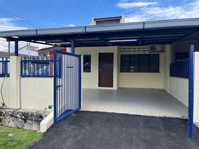 Terraced House for sale in Langat, Selangor