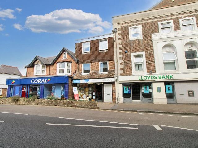 Apartment for rent in St John's, Wealden