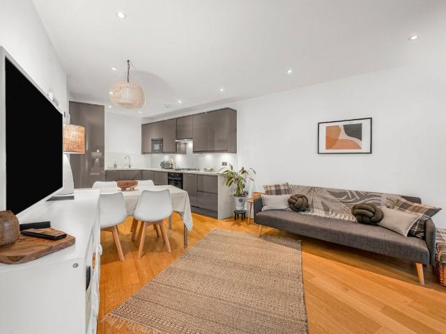 Apartment for rent in London Borough of Wandsworth, Greater London