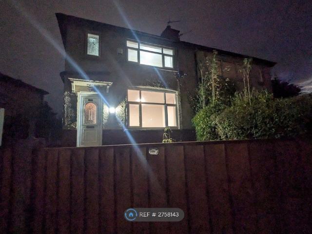 House for rent in Frenchwood, Preston