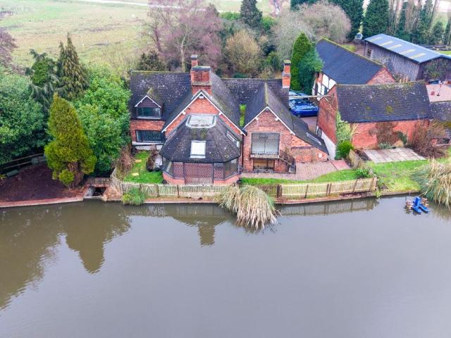 House for rent in Bodymoor Heath, North Warwickshire