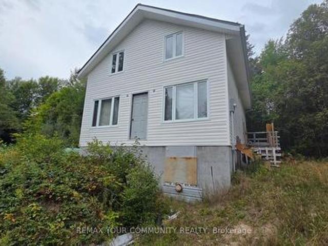 House for sale in Trenton, Town of Trenton