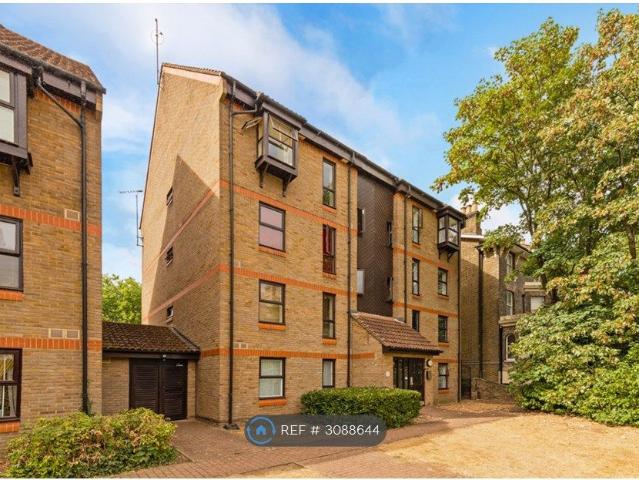 Studio for rent in Blackheath Royal Standard, Greater London