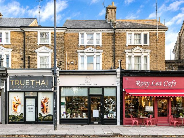 Studio for rent in London Borough of Wandsworth, Greater London